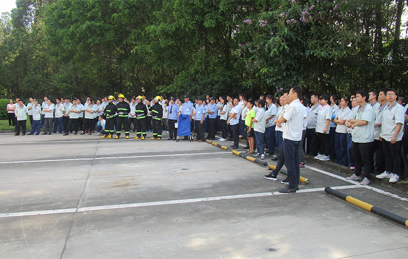 提高全员消防素质、全力保障安全生产—mk体育公司坂田工厂开展消防演练活动