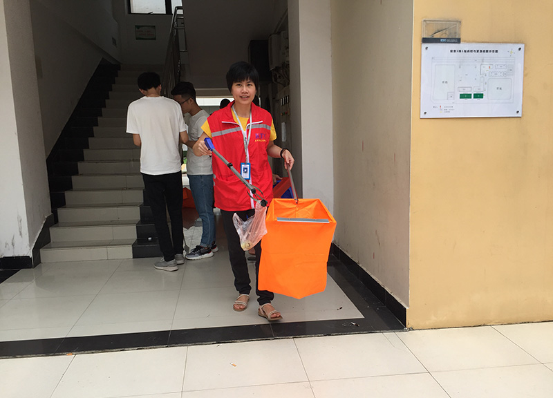 “志愿服务在行动 文明花香满mk体育” —记惠州mk体育“讲文明 爱卫生”志愿服务活动